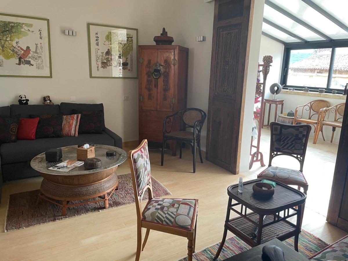 Bed and Breakfast La Cour Carree Rustrel Exterior foto