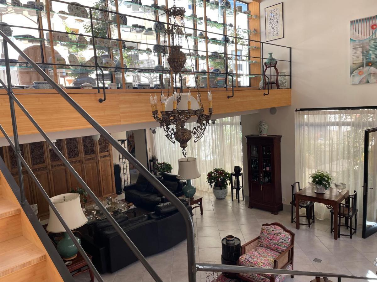 Bed and Breakfast La Cour Carree Rustrel Exterior foto
