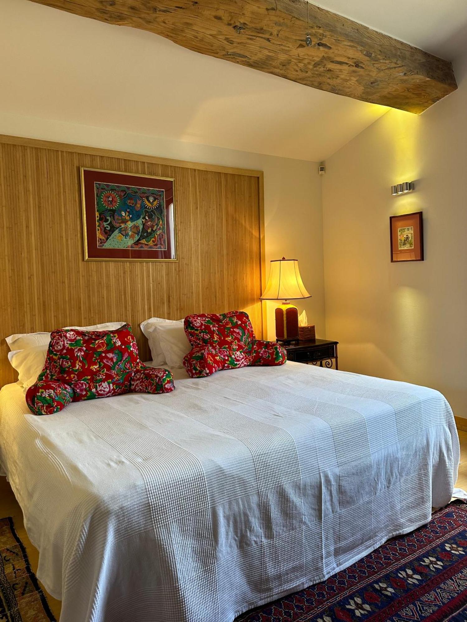 Bed and Breakfast La Cour Carree Rustrel Exterior foto