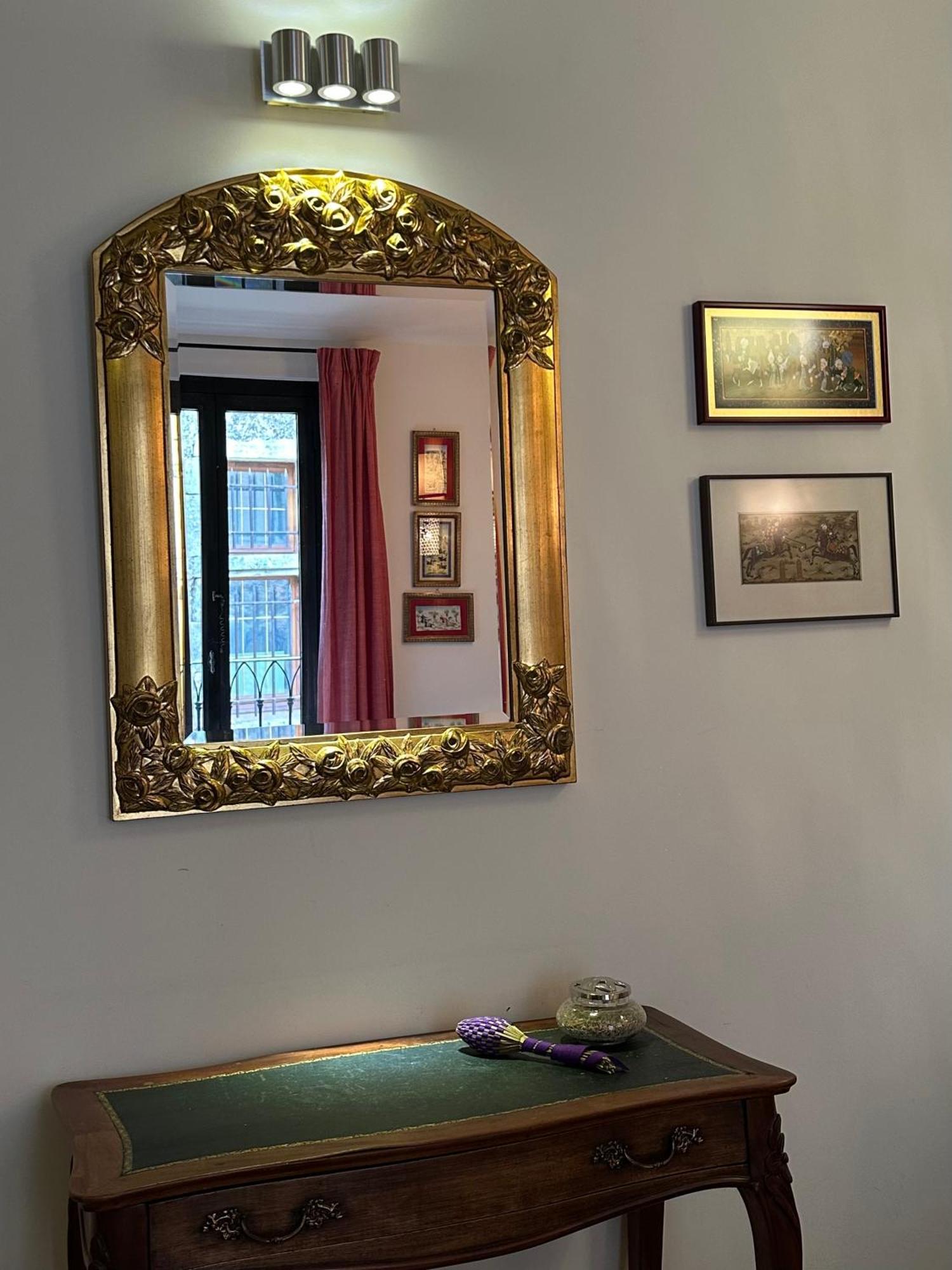 Bed and Breakfast La Cour Carree Rustrel Exterior foto